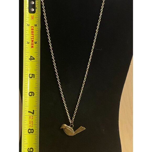 Vintage Bird Pendant Necklace 18" Gold Tone Chain Cute & Quirky Statement Jewelr - Picture 4 of 5